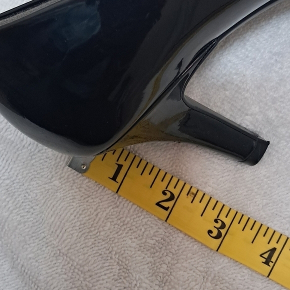 LifeStride Parigi Black Patent Pumps Size 10 - Picture 13 of 15